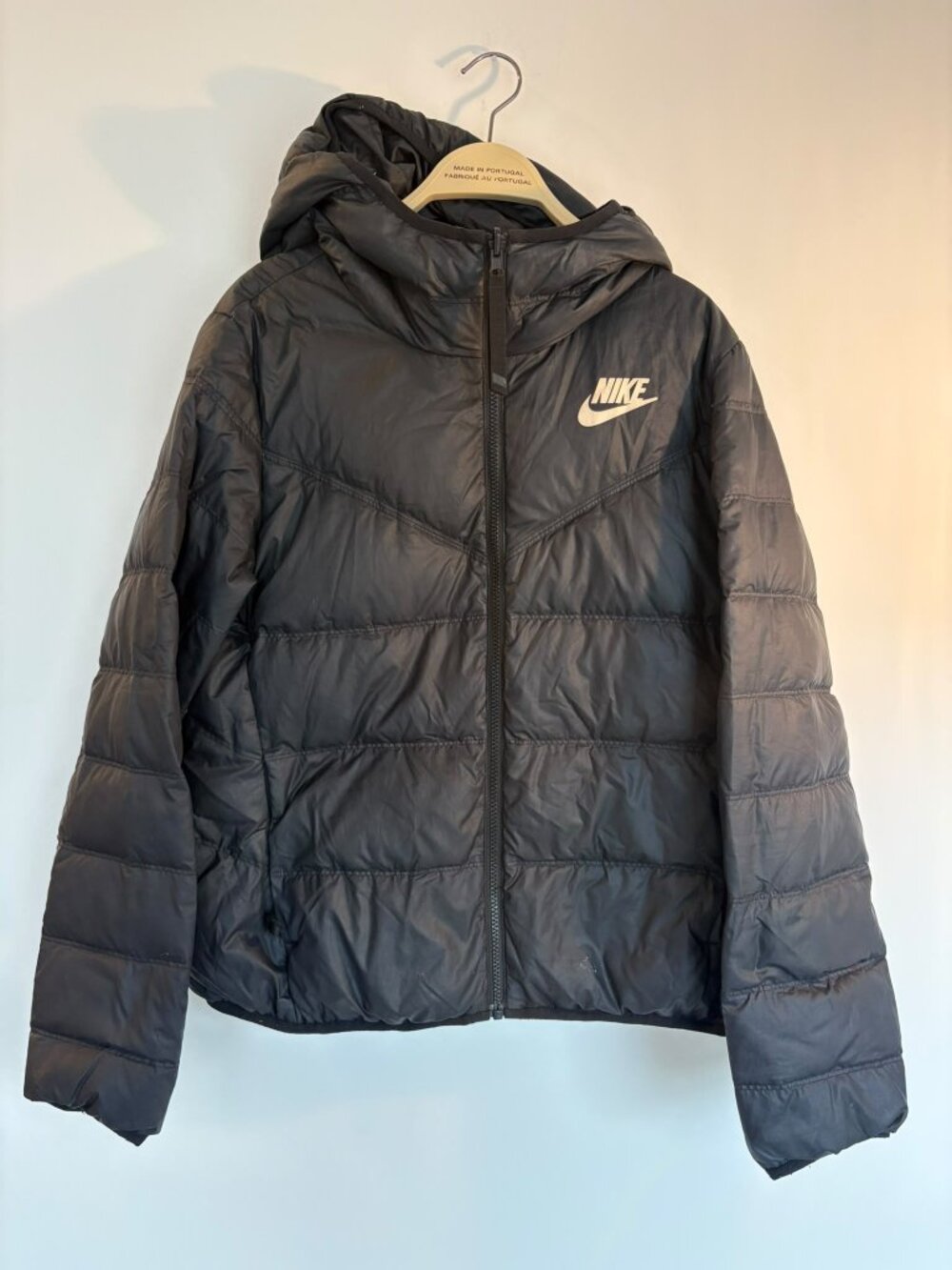 Nike Black Hooded Puffer Jacket – Size Medium